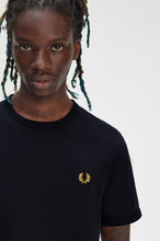 Indlæs billede til gallerivisning Fred Perry M3519 Ringer T-Shirt Navy/Honey - Supermen.dk
