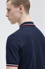 Indlæs billede til gallerivisning Fred Perry M3600 Navy / Snow White / Burnt Red - Supermen.dk
